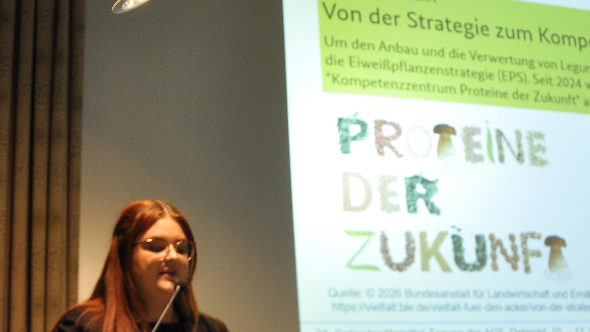 Sharline Nikolay vom MRI sprach auf der Getreidenährmitteltagung über Leguminosen.